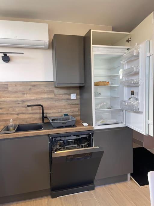 Grenoble Sud Varces Suite Privatisee Au Pied Des Montagnes Exterior photo