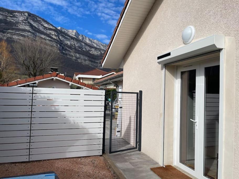 Grenoble Sud Varces Suite Privatisee Au Pied Des Montagnes Exterior photo